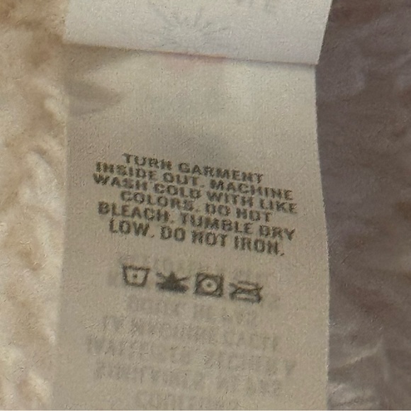 OFFLINE by Aerie Sherpa Quarter Zip Pullover Cream Large - Picture 9 of 9